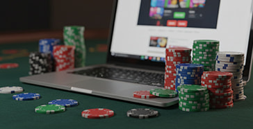 پاکستان سے کم داؤ والے آن لائن کیسینو میں کیسے کھیلیں